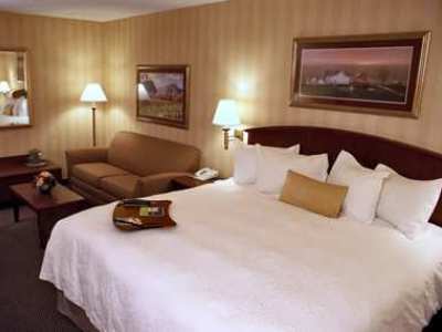 Hampton - 3*