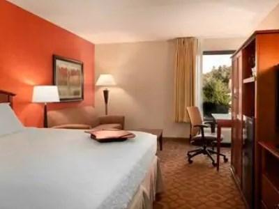 Hotel Hampton -